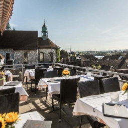 La Tourelle_Aussicht_Terrasse.jpg